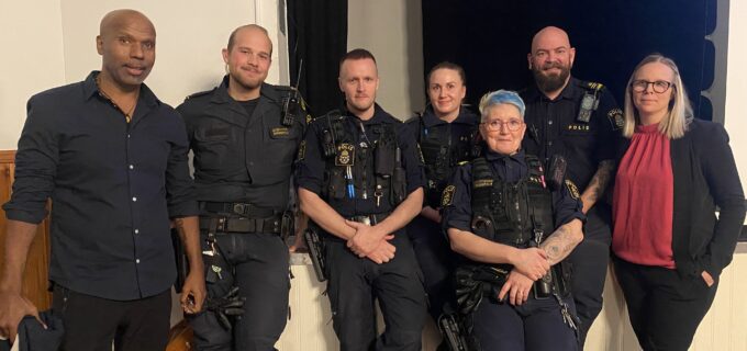Personer från polisen och kommunen som deltog på informationsmötet.