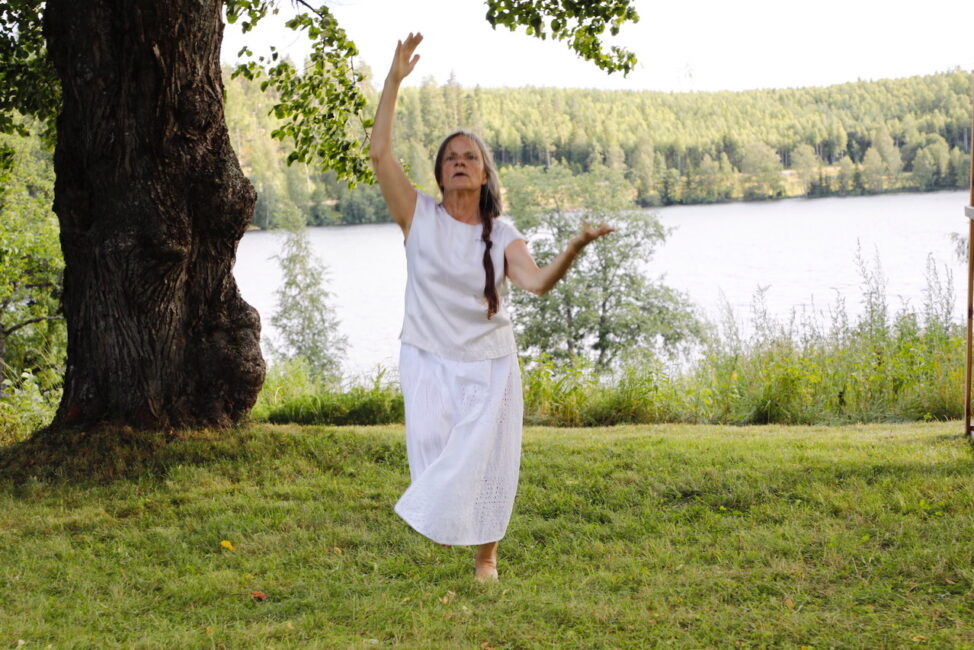 korda dansar i trädgården